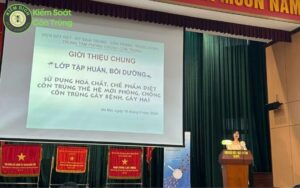 tap huan dich vu phun thuoc muoi tai ha noi
